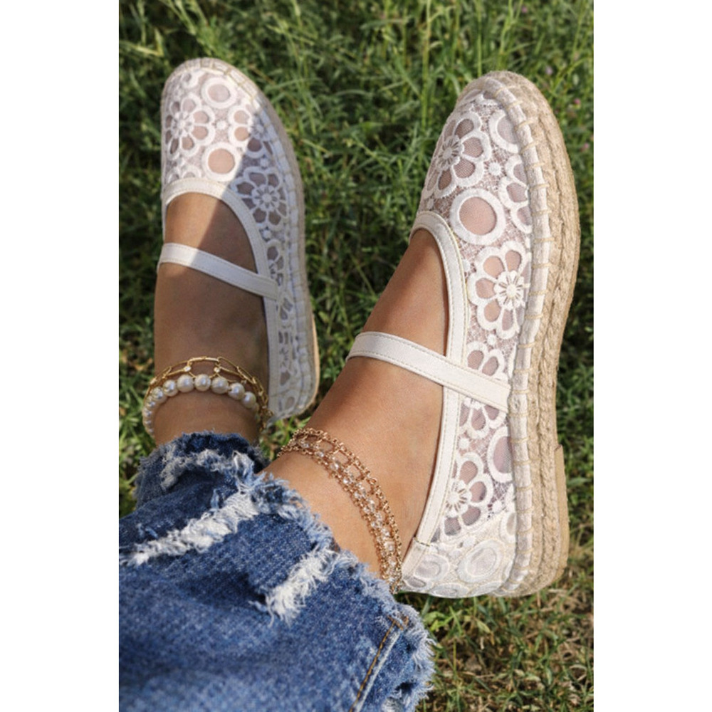 Universal Thread Women's Floral Lace Mary Jane Espadrille Flats w/ Memory Foam